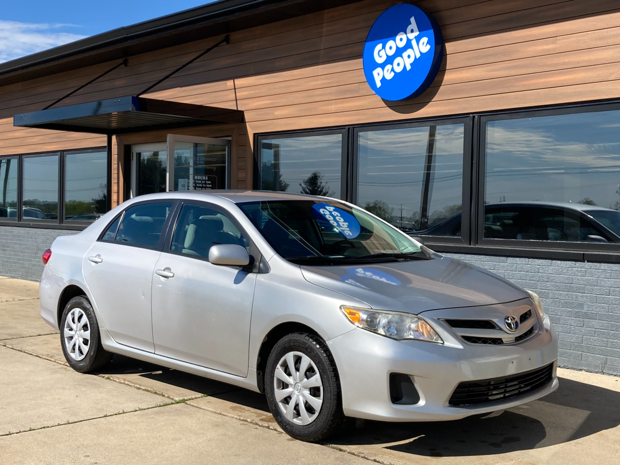 photo of 2011 Toyota Corolla SEDAN 4-DR